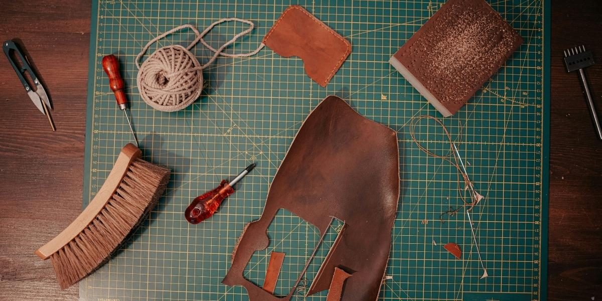 The Craft of Animal Leather Bags: Tradition Meets Sustainability