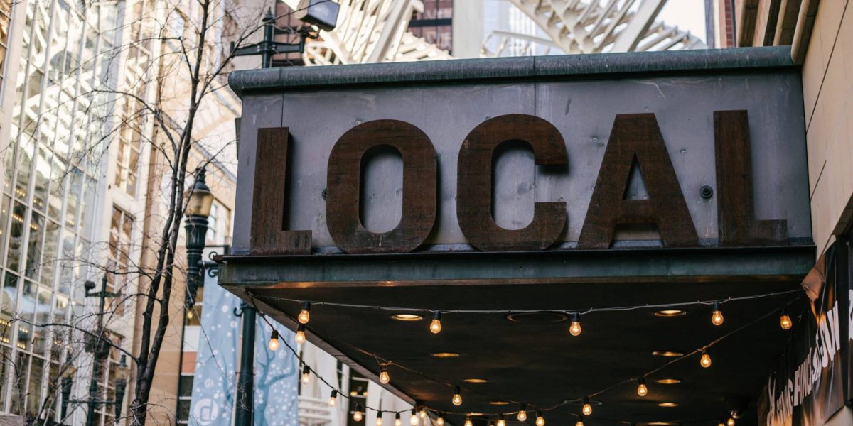 How Local Restaurants Build Community Through Food